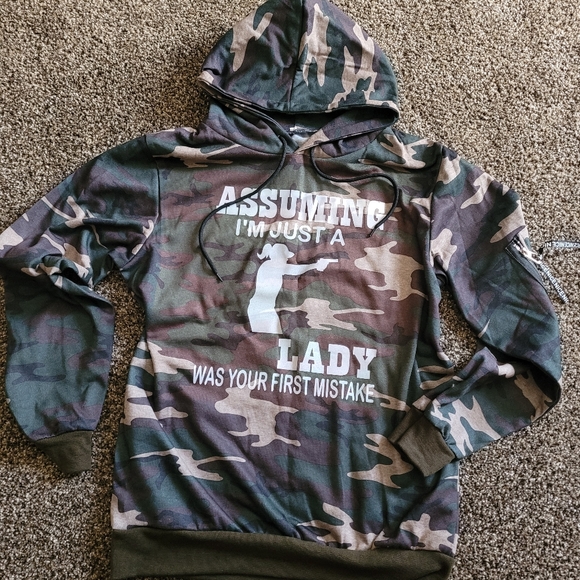 Gun Lover 2nd Amendment Hoodie - Ladies Small - Camo Pullover Sweater - Picture 2 of 5